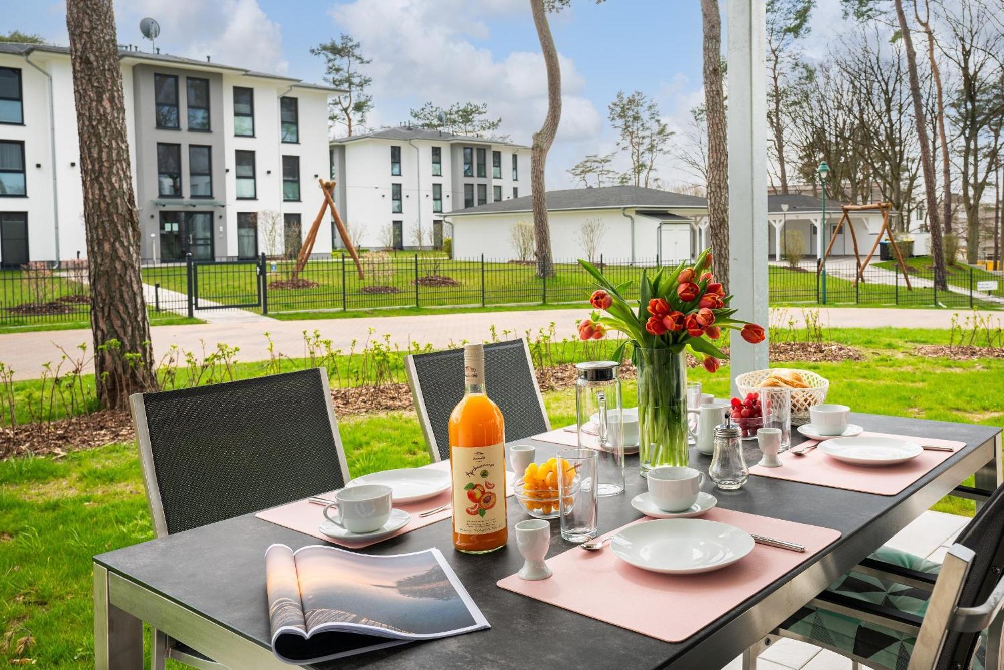 Terrassenwohnung "Haffgefluester" - Haffresidenz Garz  Exterior foto